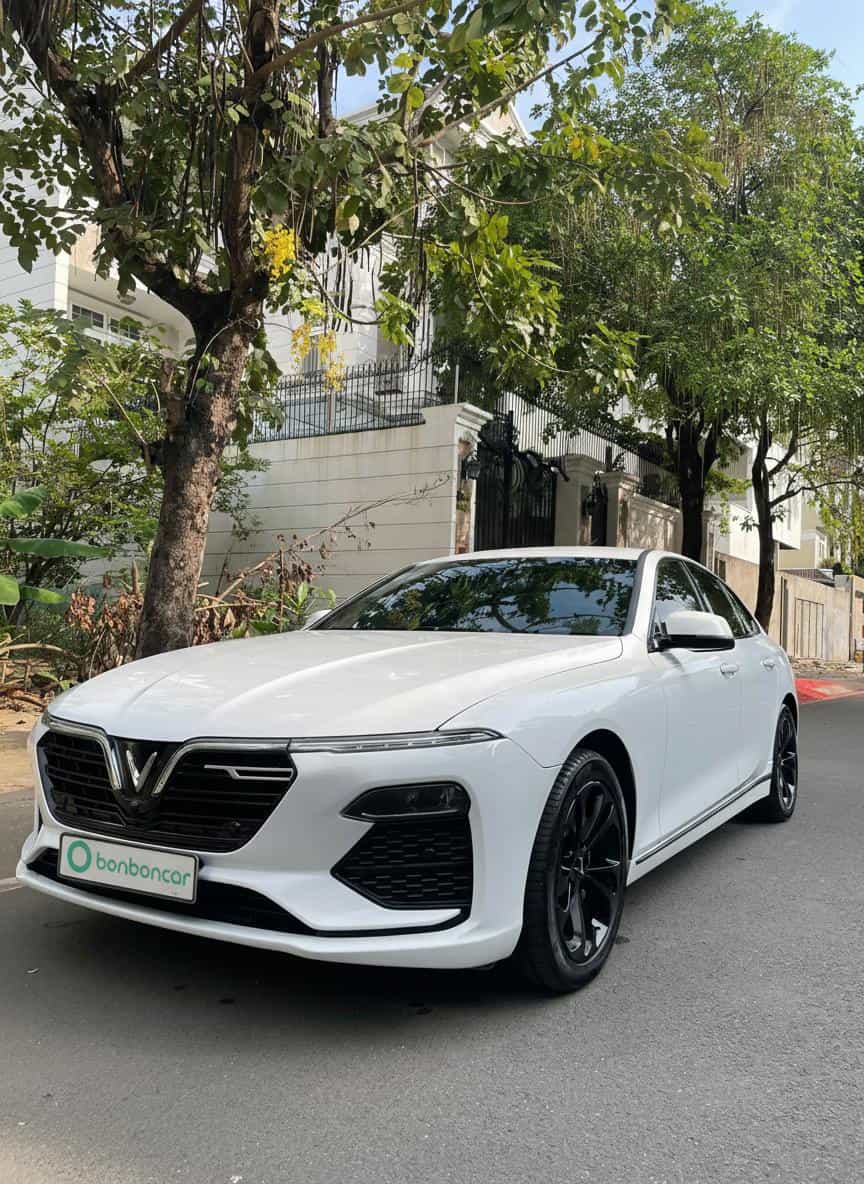 VinFast Lux A 2.0