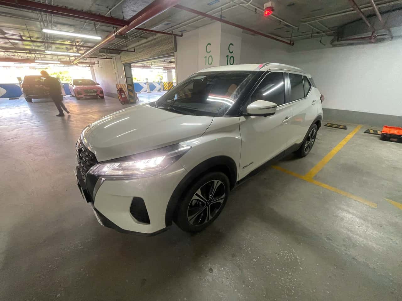 NISSAN KICKS