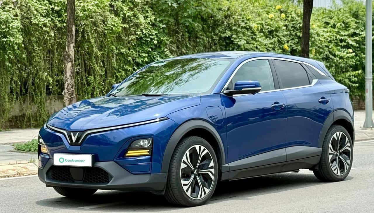 VINFAST VF6