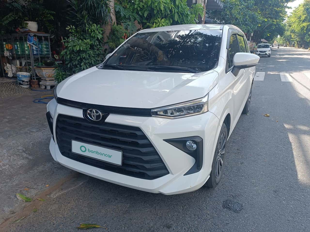 TOYOTA AVANZA