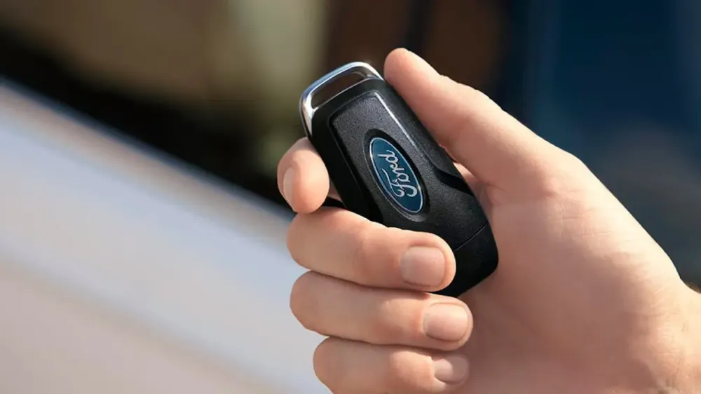 Chủ xe Ford có thể tắt động cơ từ xa với công nghệ Start Inhibit mới
