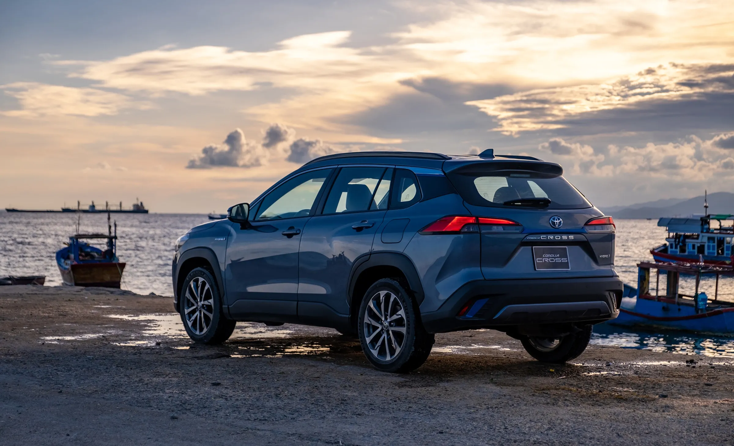 Bảng Giá Thuê Xe Tự Lái Khánh Hòa 2025: Chỉ Từ 400k, Khám Phá Tự Do Nha Trang