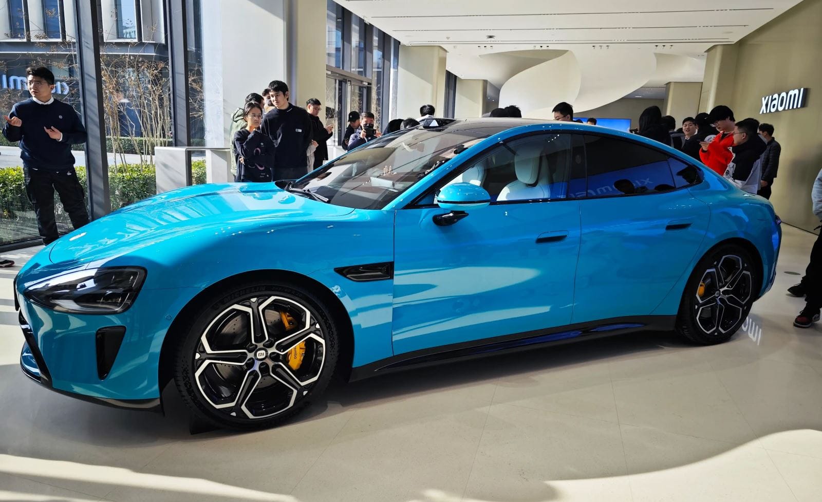 Xiaomi có thể sản xuất xe động cơ đốt trong: Hé lộ kế hoạch xe hybrid mới