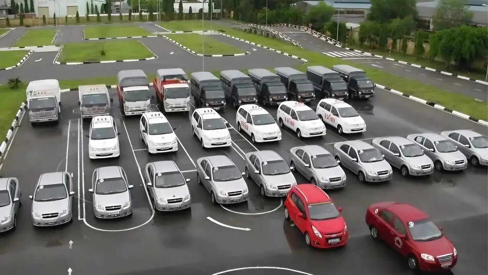 Lịch Thi Bằng Lái Xe Ô Tô Hà Nội Tháng 2/2026: Cập Nhật Mới Nhất & Mẹo Thi Đậu Bằng Lái 100%